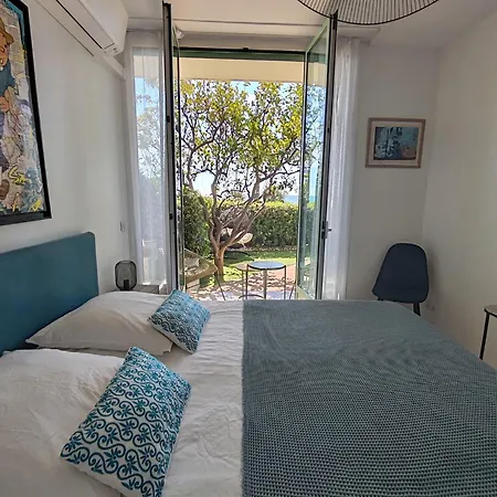 Garden Atlantide Promenade Apartman *