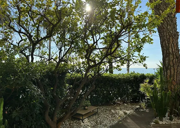 Garden Atlantide Promenade