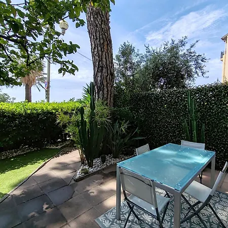 Garden Atlantide Promenade * Nice